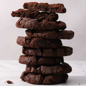 Stacked chocolate sable cookies