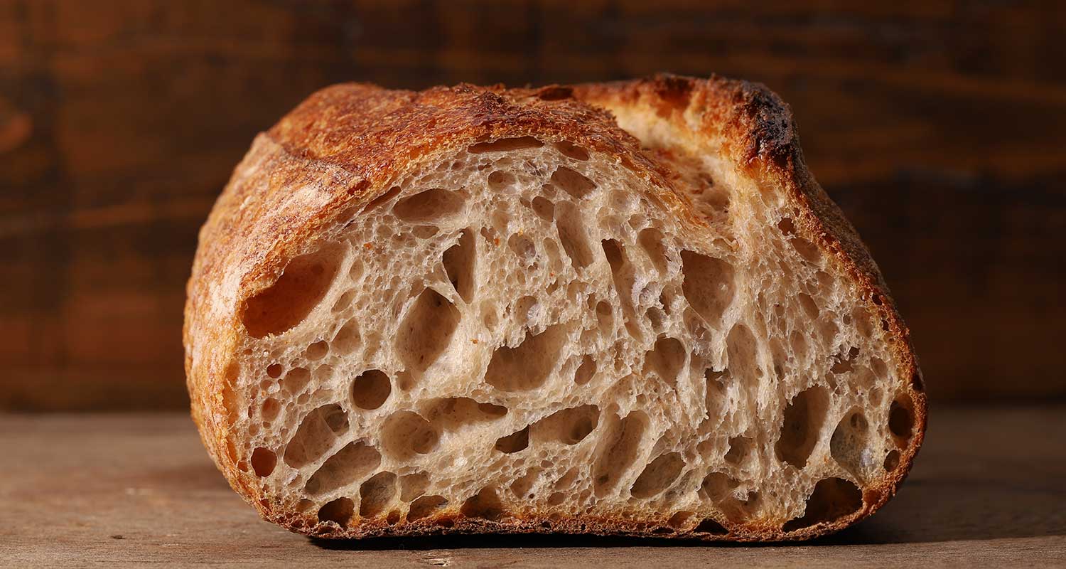Pain au Levain bread end cut